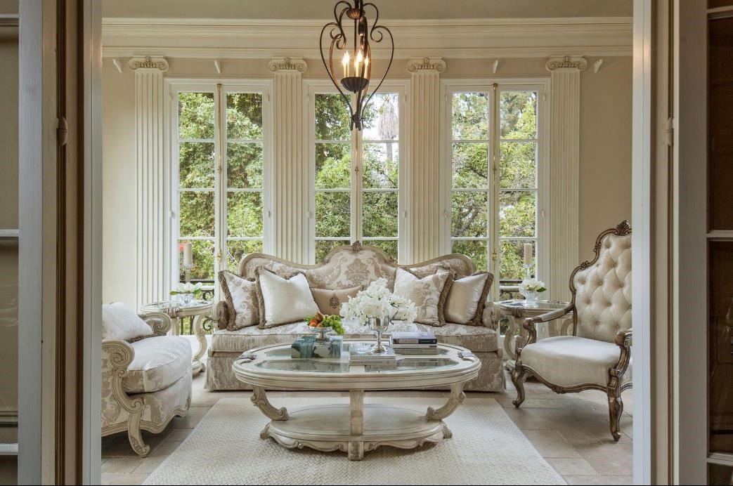 Platine de royale hotsell dining room set